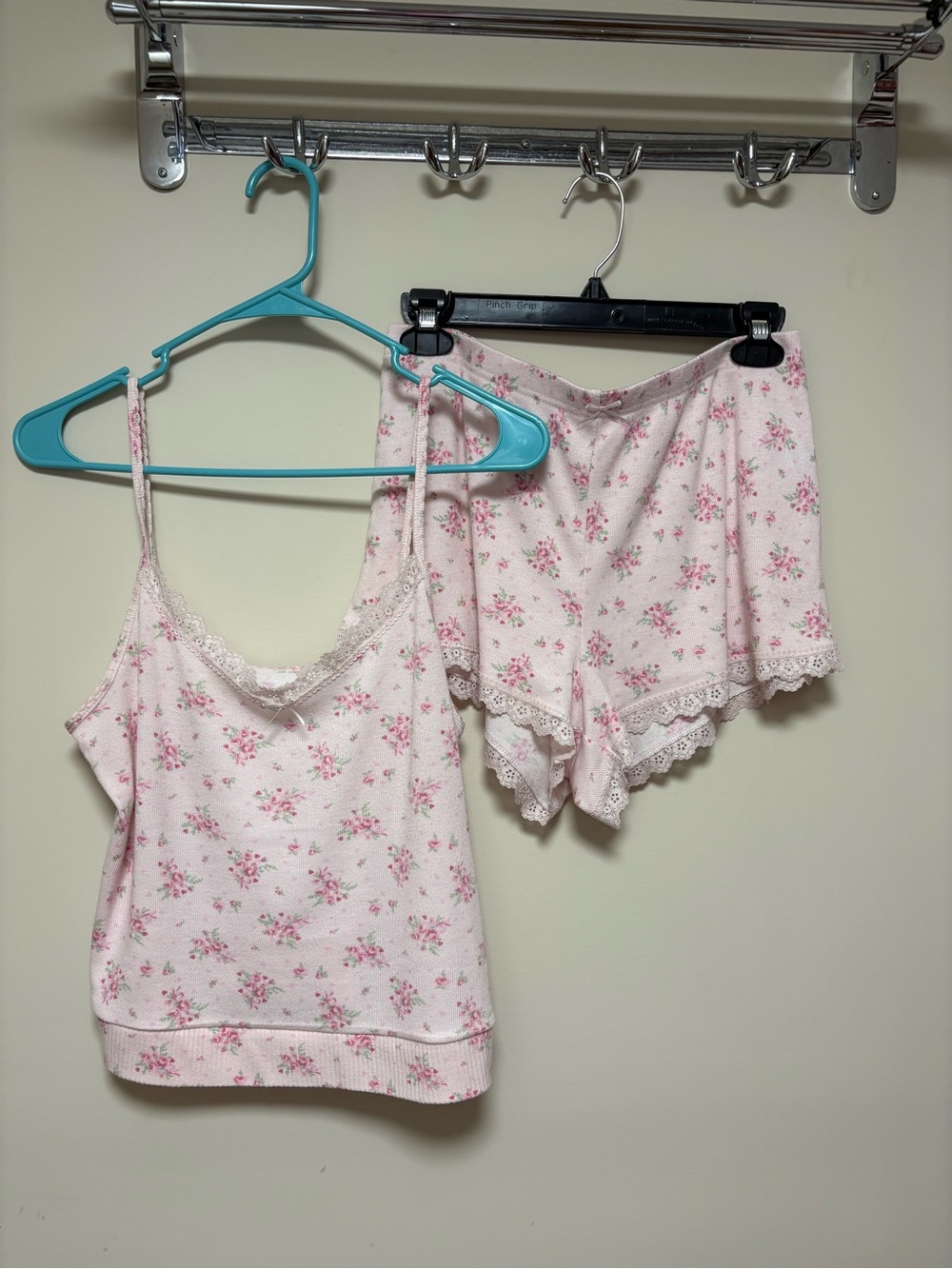 Floral Lace-Trim Pink Cami & Shorts Sleep Set